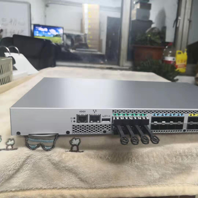 BR-G610-8-16G-0 ब्रोकेड G610 8P स्विच रैक माउंटेबल 16Gbps SWL SFP + ट्रांसीवर के साथ