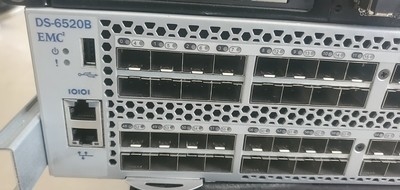 EMC DS-6520B 16gb ब्रोकेड 96 पोर्ट सैन स्विच 48 सक्रिय पोर्ट