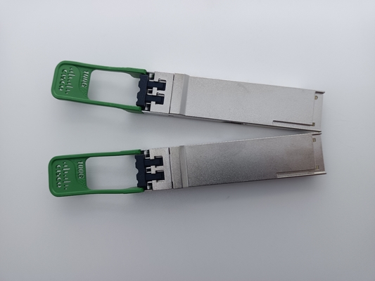 QSFP 100GBASE CWDM4 लाइट, SMF सिस्को QSFP-100G-SM-SR 10-3220-01 से 2 किमी अधिक