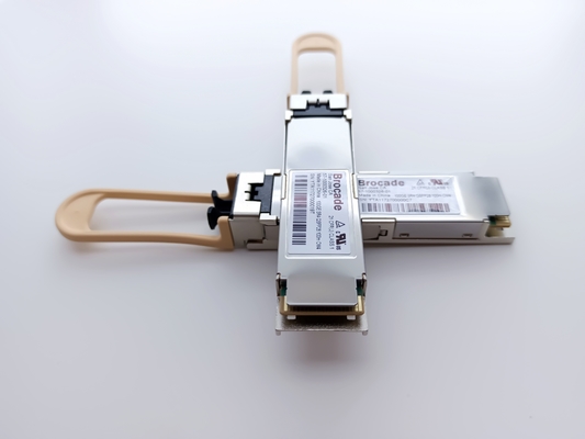 ब्रोकेड 57-1000326-01 XBR-100G-SR4-0288 100GBASE-SR4 100m 850nm QSFP+ ट्रांससीवर मॉड्यूल