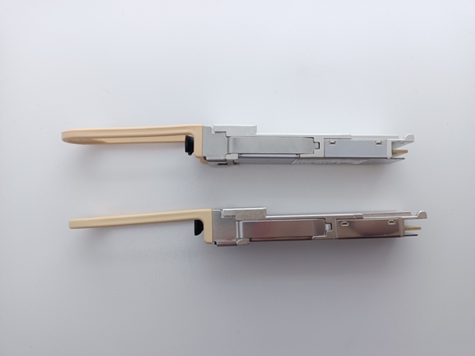 ब्रोकेड 57-1000326-01 XBR-100G-SR4-0288 100GBASE-SR4 100m 850nm QSFP+ ट्रांससीवर मॉड्यूल