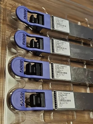 Finisar QSFP-DD-800G-DR8 500M SMF MPO16 समानांतर ऑप्टिकल मॉड्यूल 100G नेटवर्क स्विच 16 कोर क्षमता 40G फाइबर ऑप्टिक उपकरण