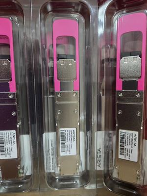 100G QSFP28 मॉड्यूल: हाई-स्पीड डेटा ट्रांसफर के लिए बेहतरीन नेटवर्किंग समाधान