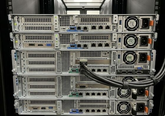 Mellanox MCX75310AAS-NEAT ConnectX-7 400Gb/s NDR InfiniBand सिंगल पोर्ट OSFP PCIe 5.0 x16 नेटवर्क कार्ड के लिए एआई सर्वर